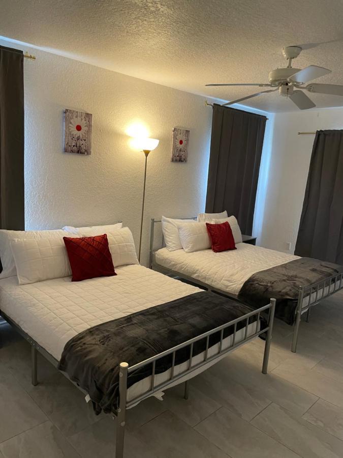 Serene Family Friendly Townhouse In The Wonderful Regal Palms ดาเวนพอร์ต ภายนอก รูปภาพ